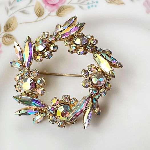 Sherman Aurora Borealis Brooch