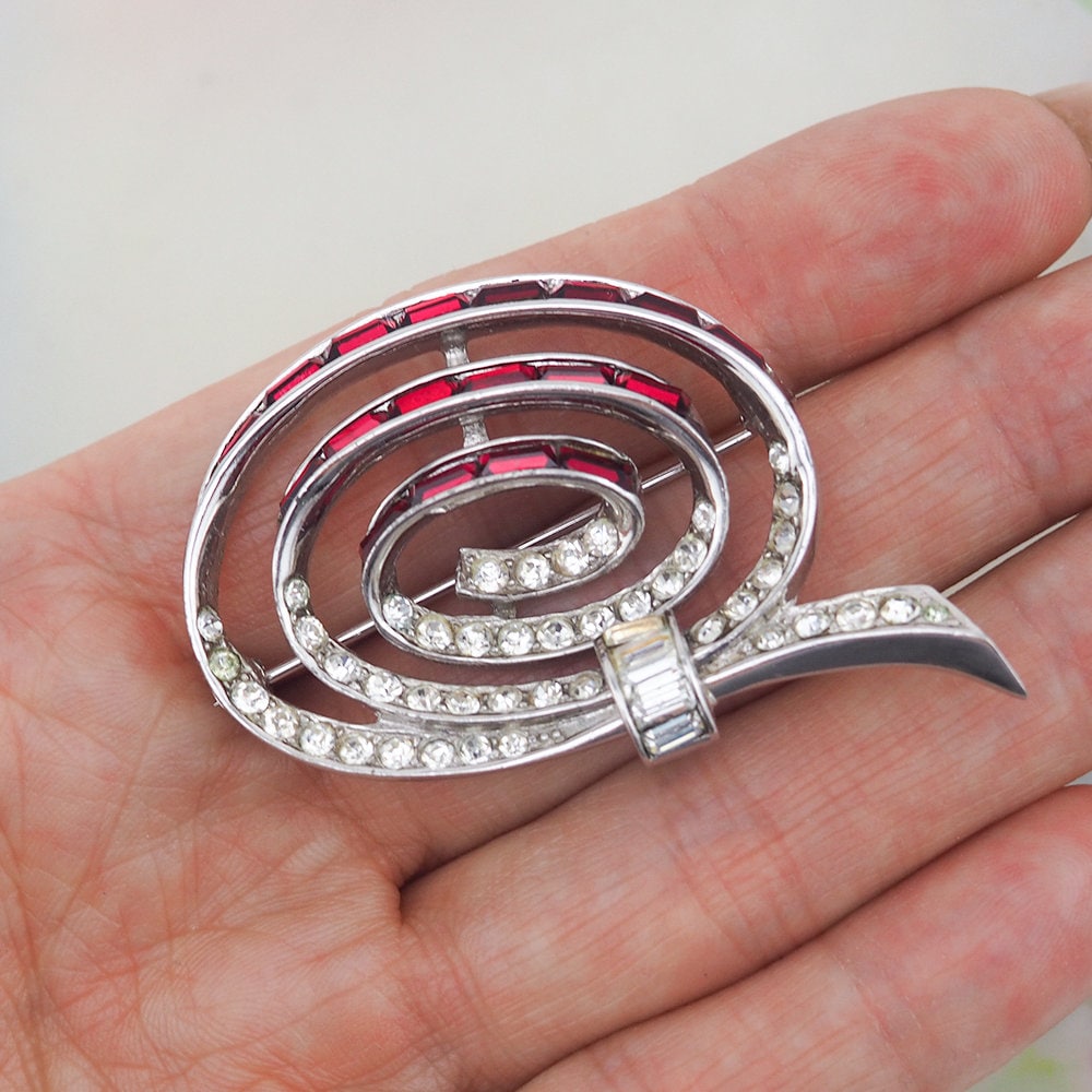 Boucher Brooch, Vintage Brooch, Rhinestone Brooch, Baguette Brooch, Boucher Red Brooch, Vintage Rhinestone Brooch, Swirl Brooch, 1960s Pin