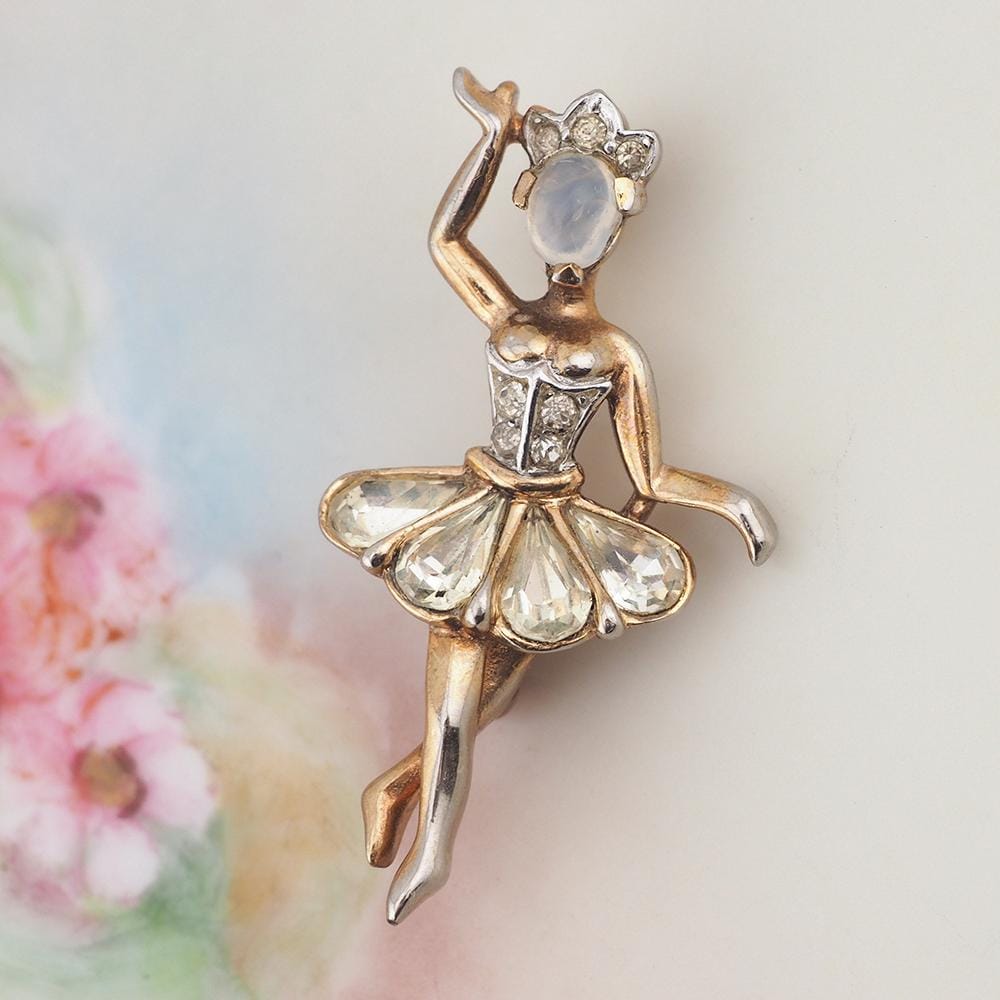 Trifari Ballerina Brooch Pair, Vicki Nicki, 1950s Brooch, Vintage Trifari, Trifari Pin, Dancer Brooch, Rhinestone Brooch, Alfred Phillipe