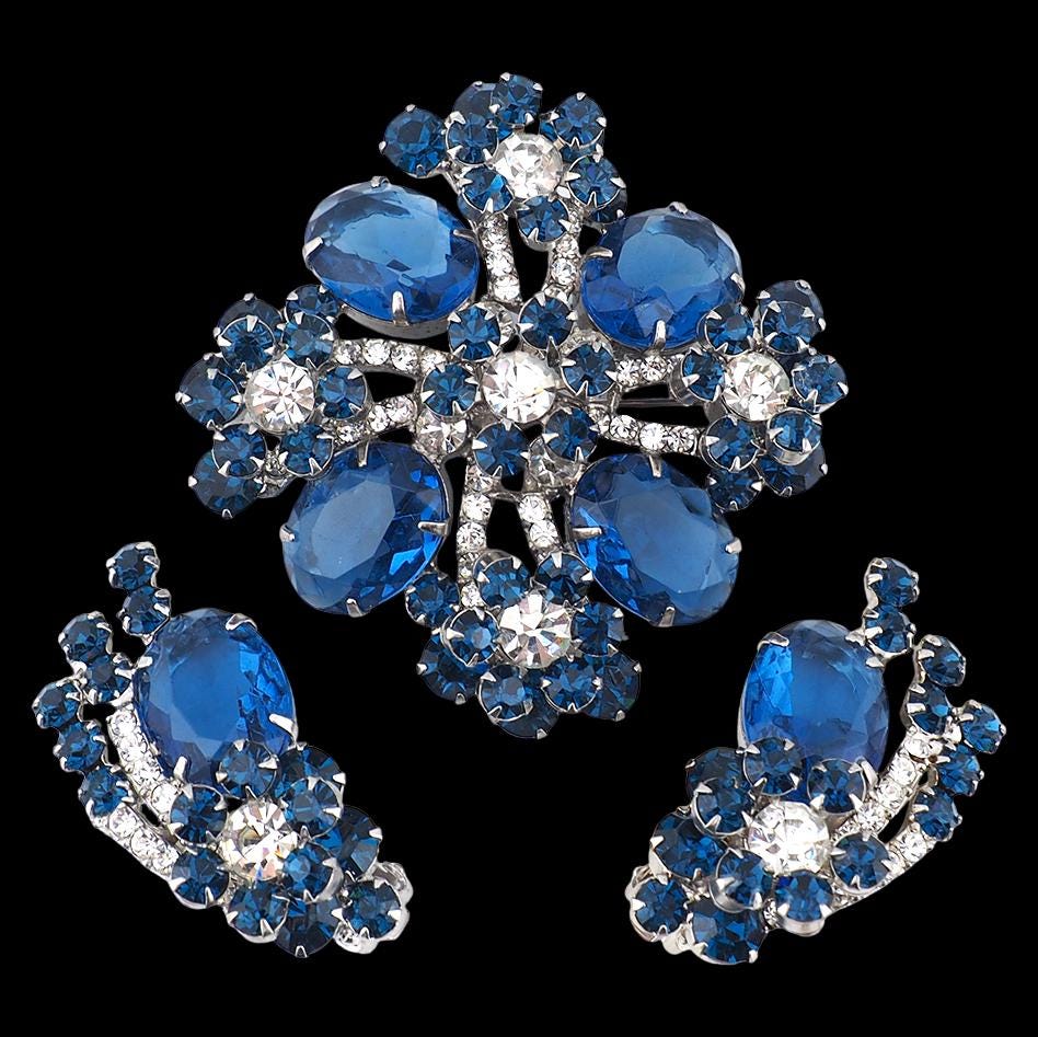 Vintage Juliana Brooch Set, Sapphire Blue Rhinestone Brooch, DeLizza & Elster, Statement Brooch, 1960s Jewelry, Vintage Demi Parure