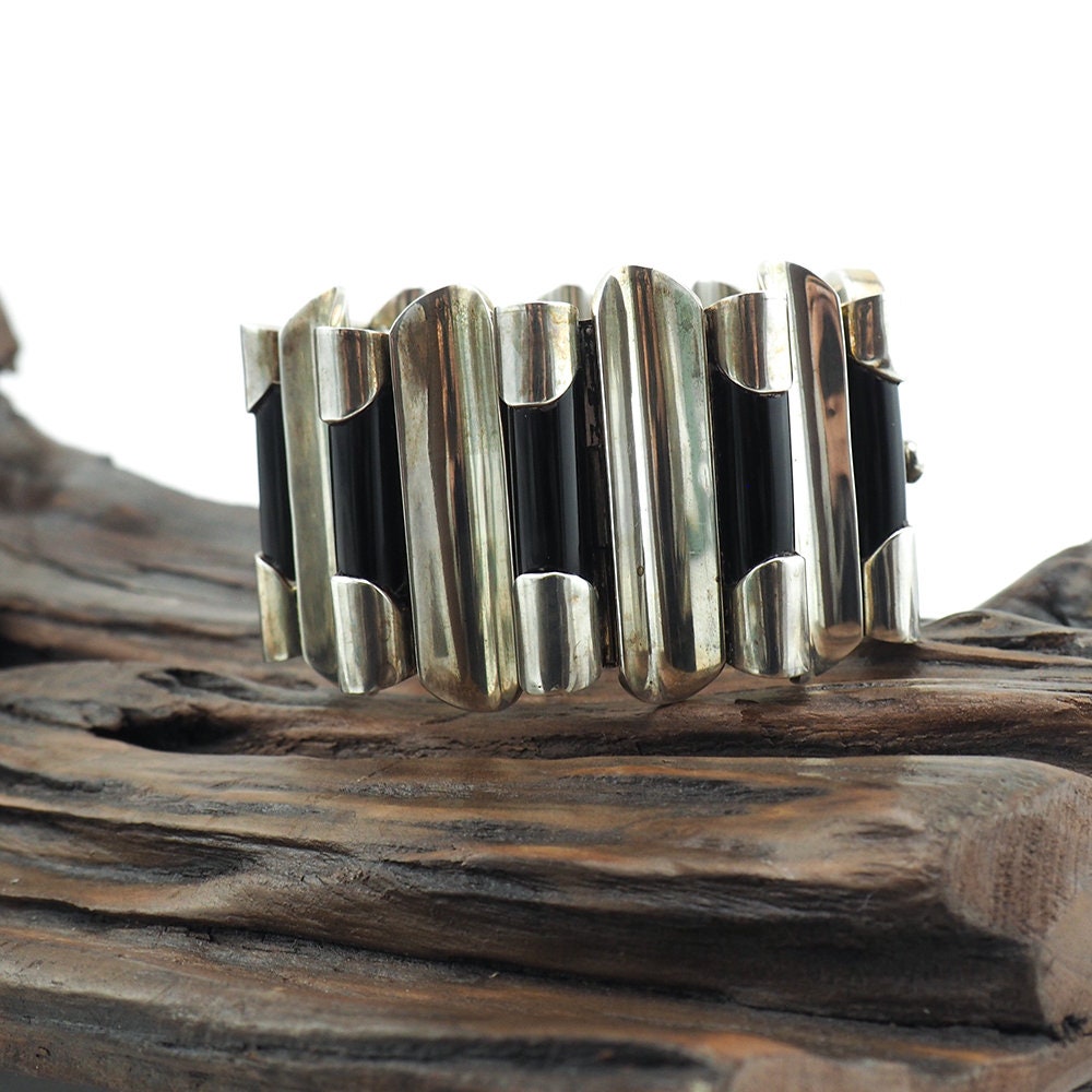 Vintage Mexican Silver Onyx Wave Bracelet