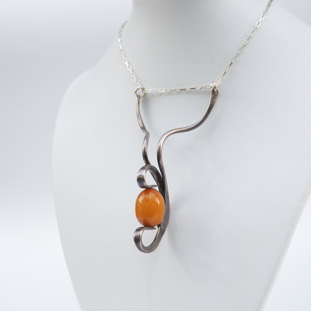 Vintage Modernist Sterling Silver Bakelite Pendant