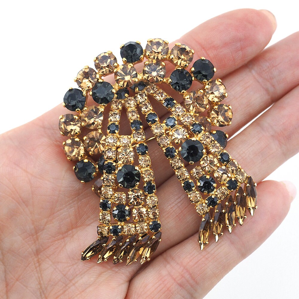 Vintage Topaz Black Rhinestone Brooch