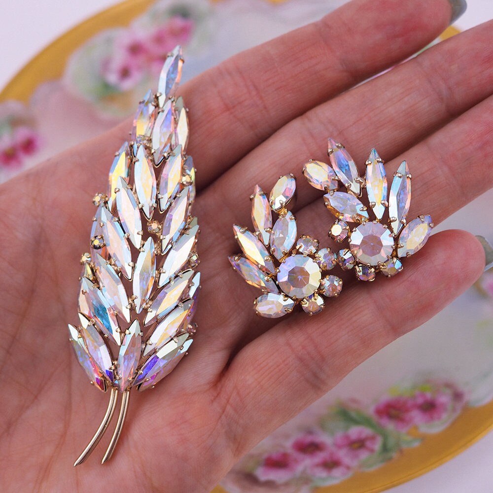 Sherman Jewelry Set, Leaf Brooch, Aurora Borealis Jewelry, Vintage Jewelry Sets, Rhinestone Jewelry, Crystal Jewelry, 1960s Jewelry, Sherman