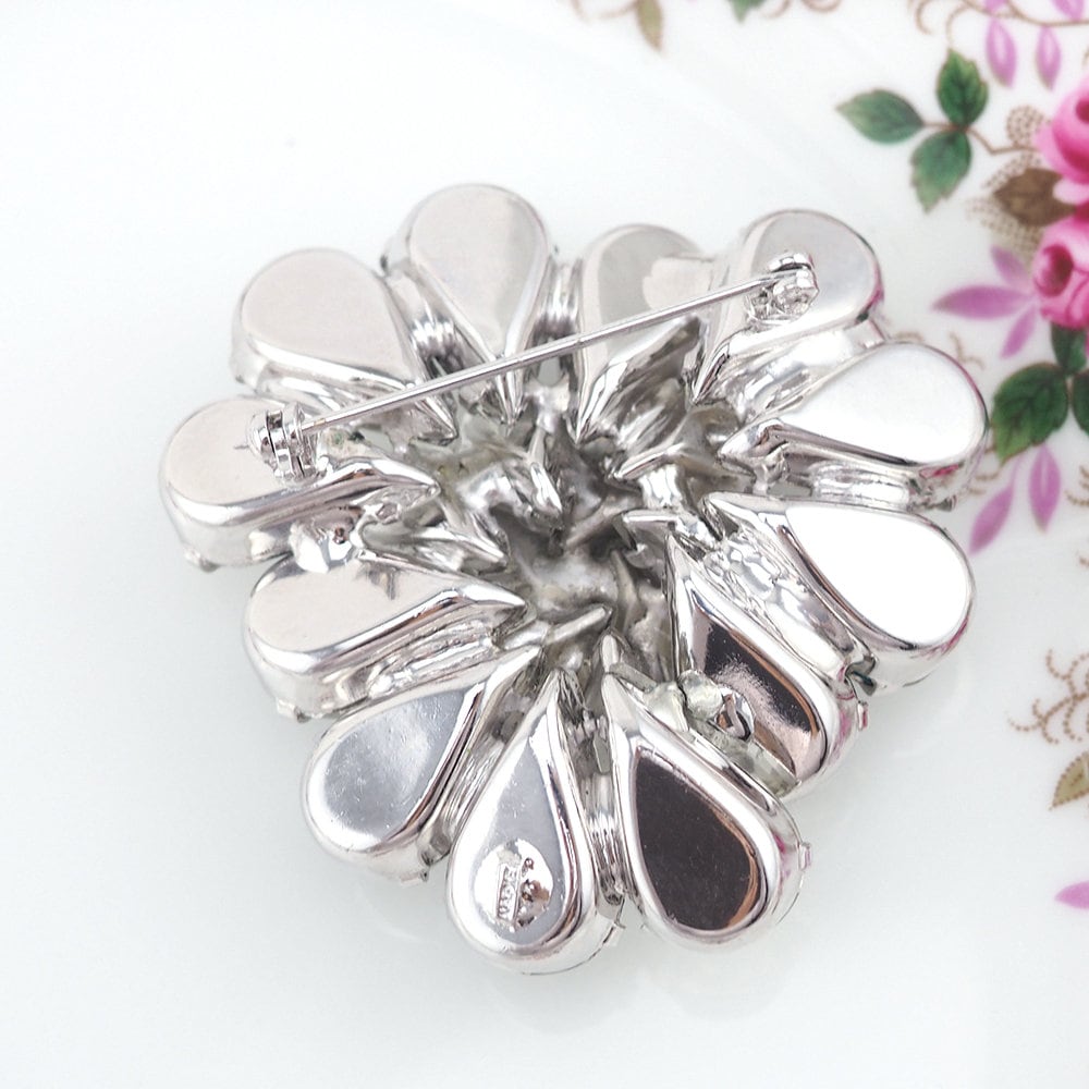 Napier Brooch, Vintage Brooch, Clear Crystal Brooch, Flower Brooch, Napier Jewelry, Rhinestone Brooch, Silver Tone Brooch, 1960s Brooch