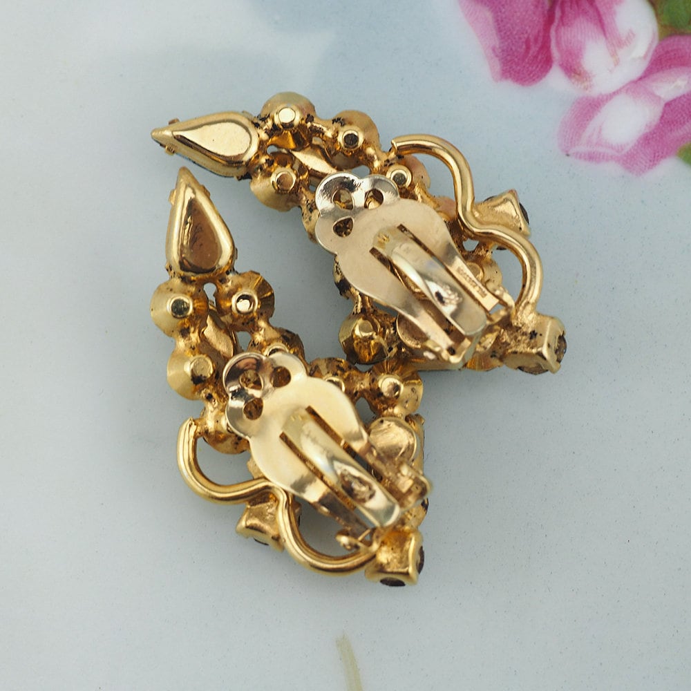 Kramer Earrings, Alexandrite Earrings, Purple Earrings, Clip On Earrings, Crystal Earrings, Rhinestone Earrings, Bridal Earrings