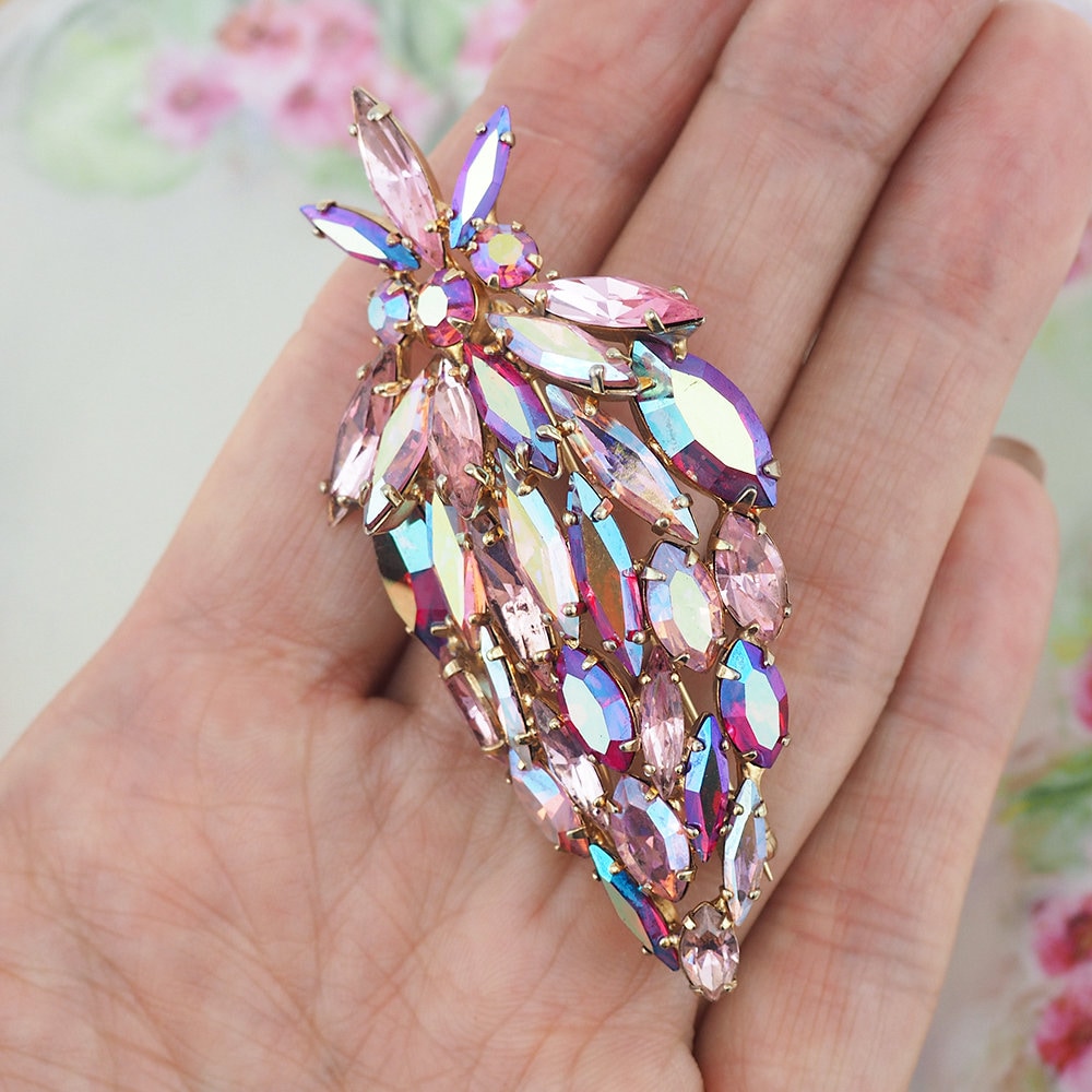 Pink Rhinestone Brooch, Brooch, Vintage Brooch, Leaf Brooch, Fruit Brooch, Aurora Borealis Brooch, Rhinestone Leaf, Crystal Brooch, 1960s