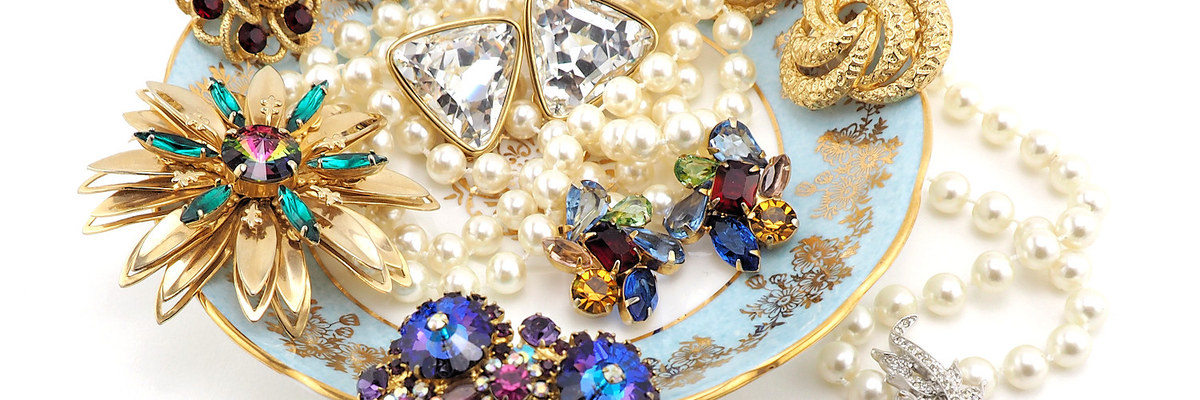 Jewelry Styles By Era: The History Of Vintage Jewelry