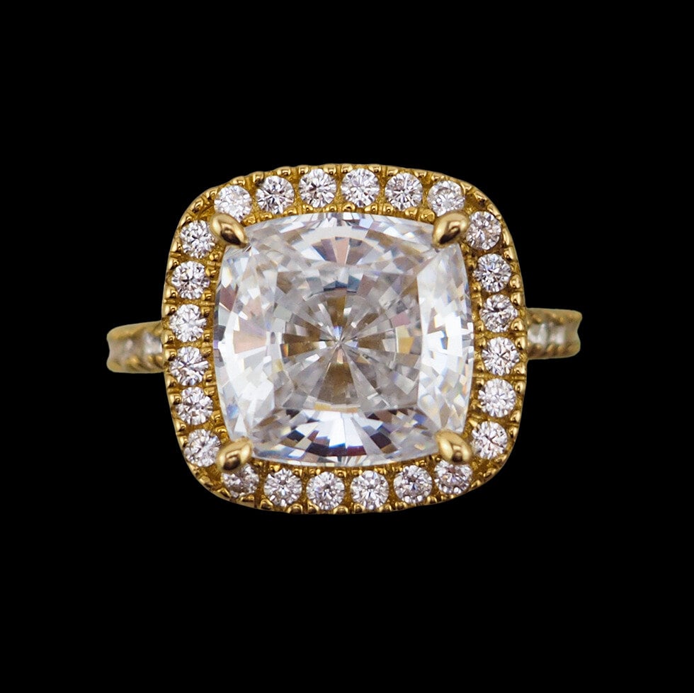 14k top gold cubic zirconia Ring