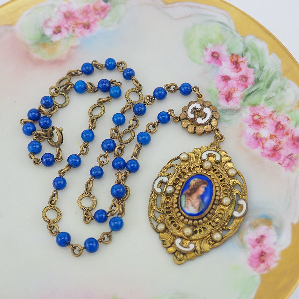 Vintage Czech Portrait Necklace - Neiger Bros – Vintage Jewelry Girl