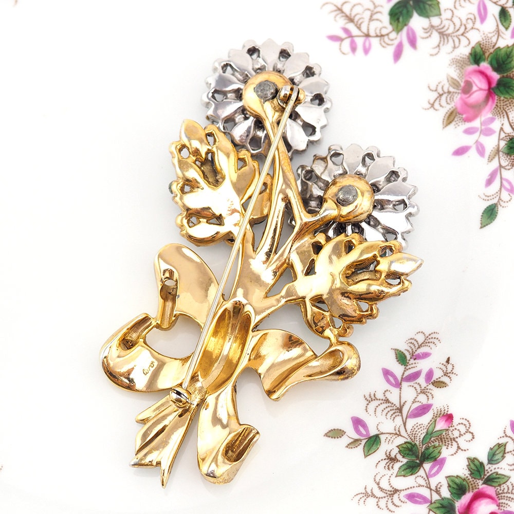 Vintage Coro 1940s Coro Flower Bouquet Brooch – Vintage
