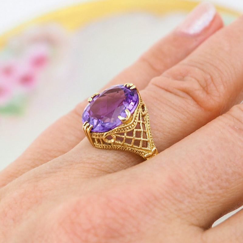 Gold Amethyst Ring, 14K Gold Ring, Vintage Gold Ring, Filigree Ring, Amethyst Ring, Solitaire Ring, February Birthstone Ring, 585 Gold Ring