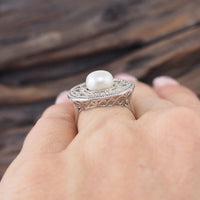 Silver Pearl Ring, Filigree Ring, Silver Ring, Estate Ring, Pearl Ring, Round Ring, Openwork Ring, Size 6 Ring, Genuine Pearl Ring, 925 Ring