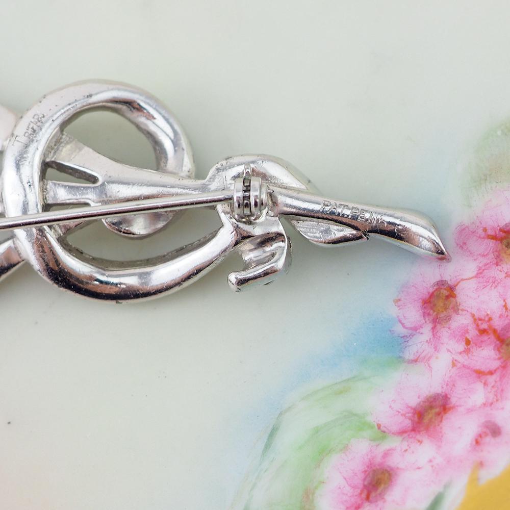 Vintage Trifari Red Lozenges Flower Brooch – Vintage Jewelry