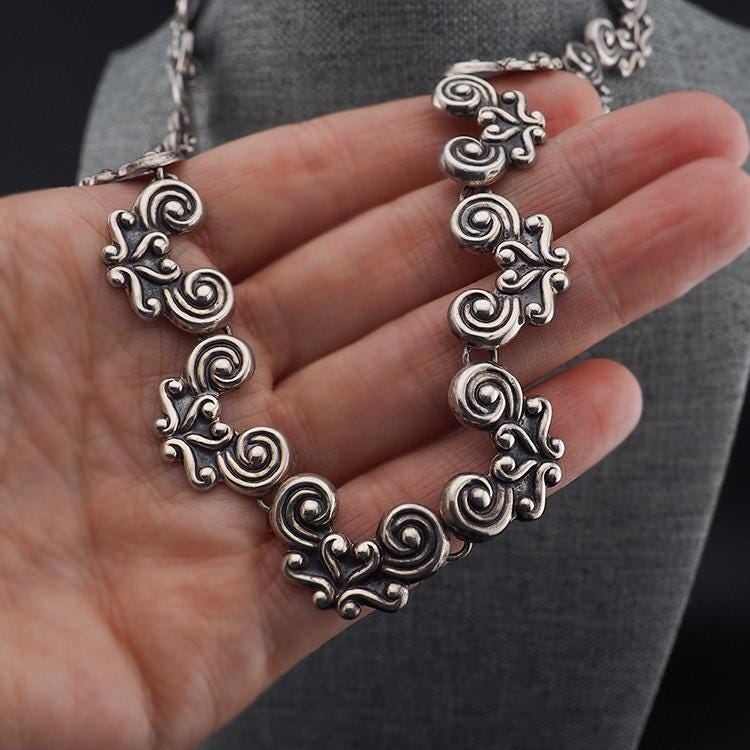 ︎ヴィンテージ Los Ballesteros メキシカンジュエリー ネックレス Vintage Los Ballesteros Mexican Silver Scroll Necklace – Vintage