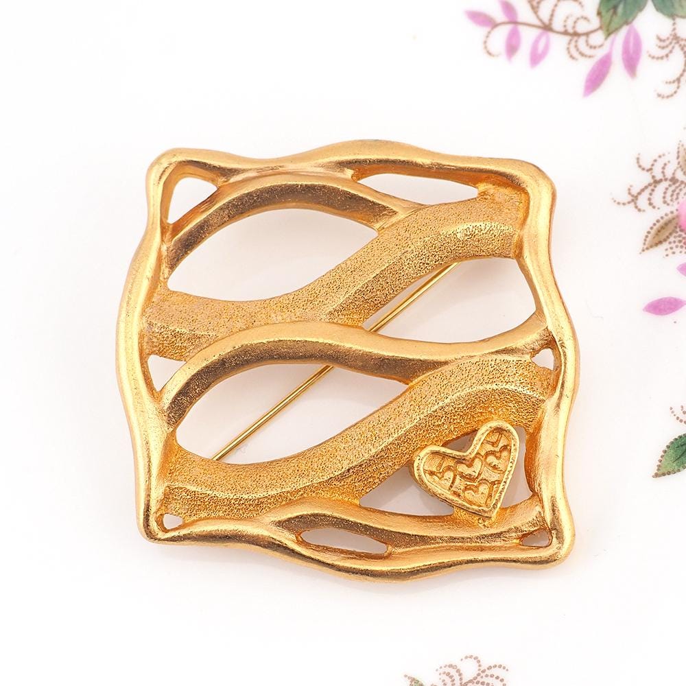 Lanvin Heart Brooch, Vintage Lanvin Brooch, Gold Tone Brooch, Heart Brooch, Modernist Brooch, Designer Brooch, Square Brooch, 1980s Brooch