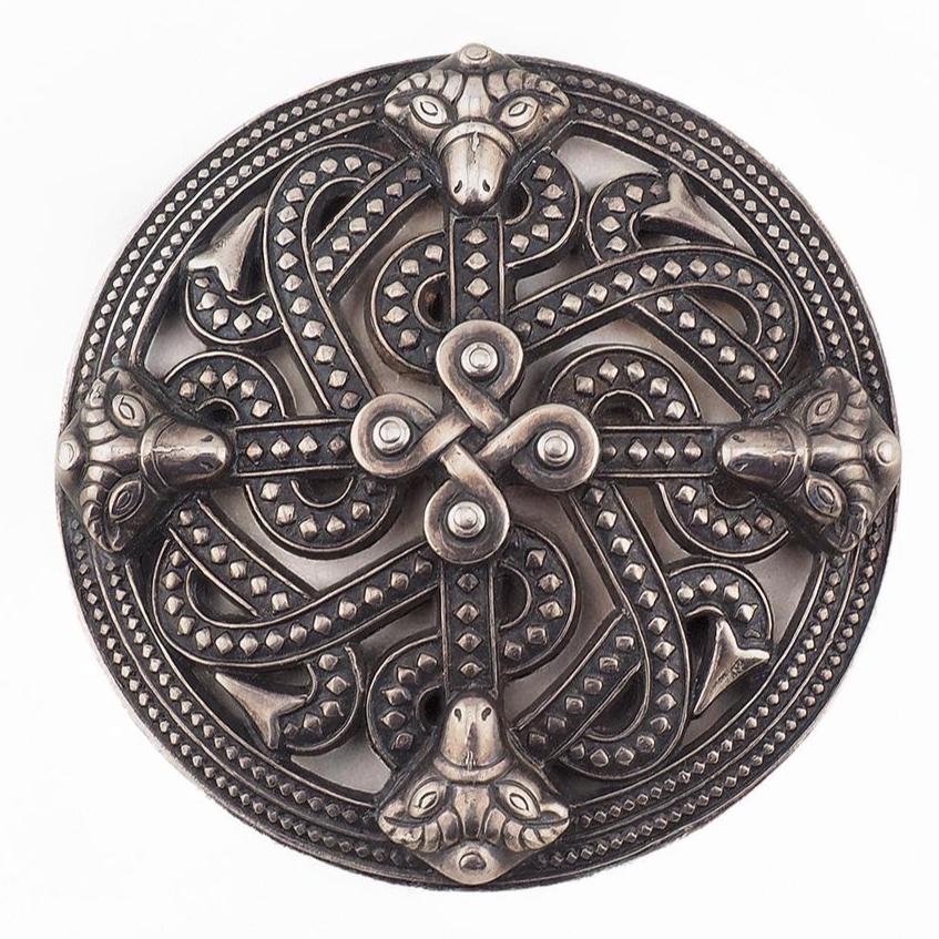 Kalevala Koru Brooch 1965 Finnish Silver Animal Head Knotwork Vintage Nordic Jewelry