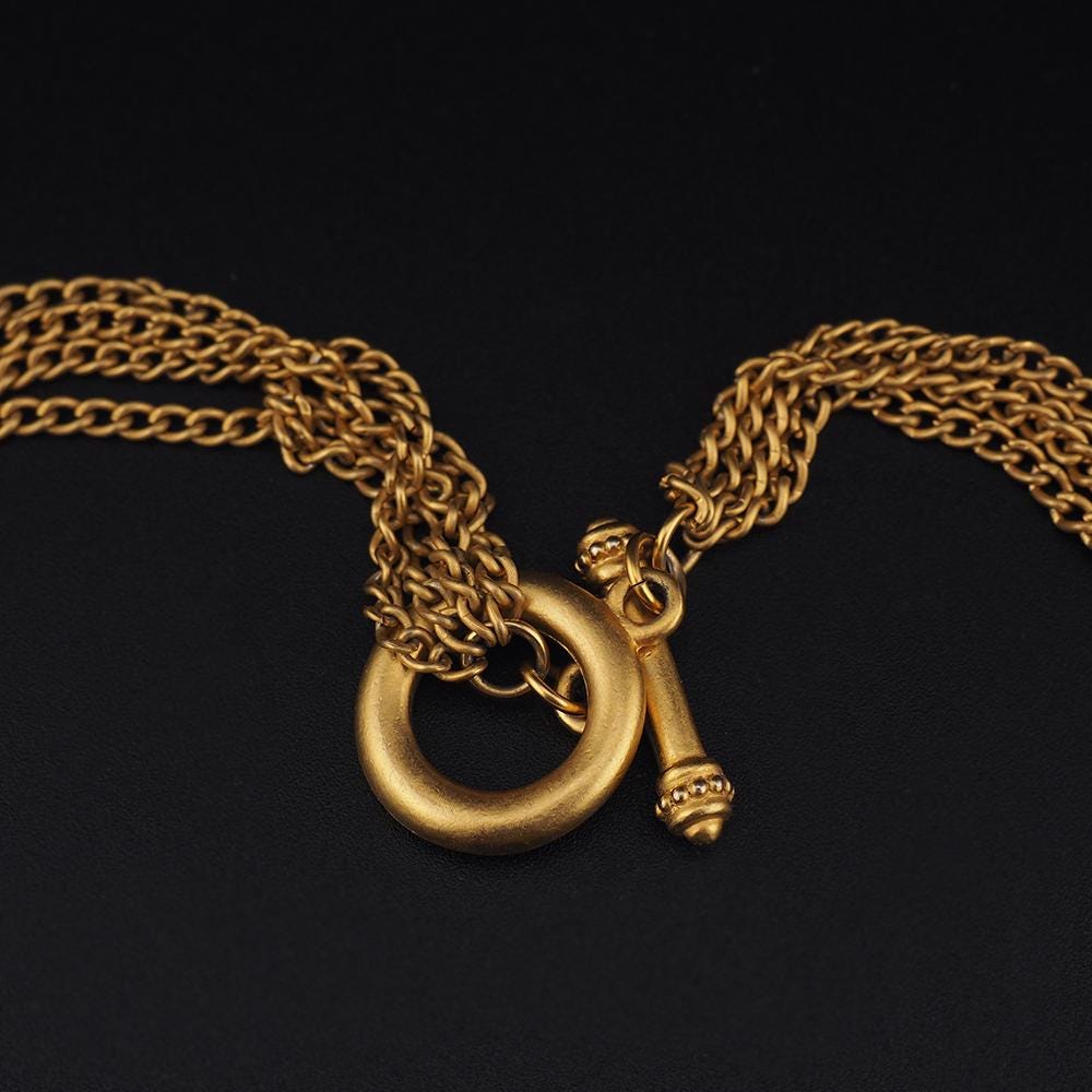 Vintage Cherub Faux Pearl Pendant Necklace – Matte Antiqued Gold Tone – 19 Inch