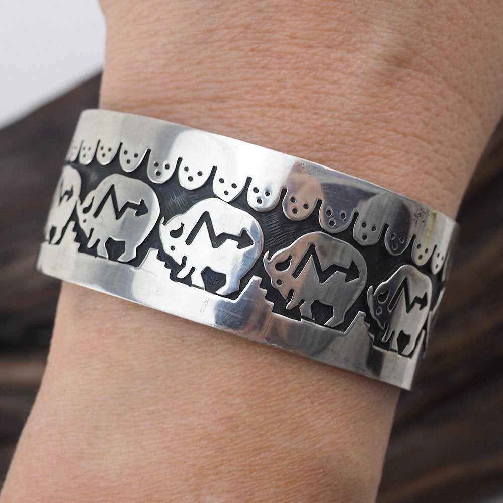 Navajo Bracelet, Buffalo Bracelet, Sharon Cisco, Navajo Jewelry, Sterling Cuff Bracelet, Sterling Silver Bracelet, Native Bracelet, 925 Cuff