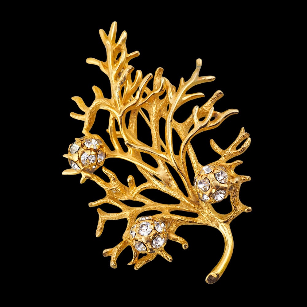 Hotsell Castlecliff Brooch